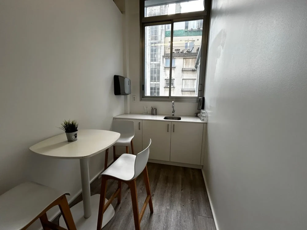 Espace indépendant - 75020 - 25 postes - 10500€