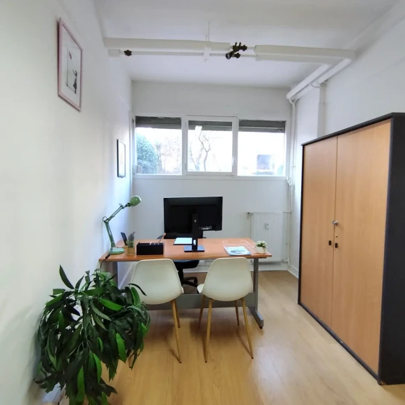 Bureau privé 13 m² 3 postes Coworking Avenue Jean Moulin Montreuil 93100 - photo 5