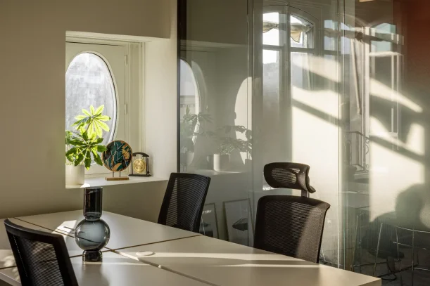 Espace indépendant - 75016 - 29 postes - 23925€