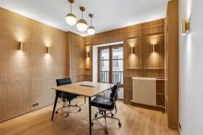 Bureau privé - 75019 - 3 postes - 810€