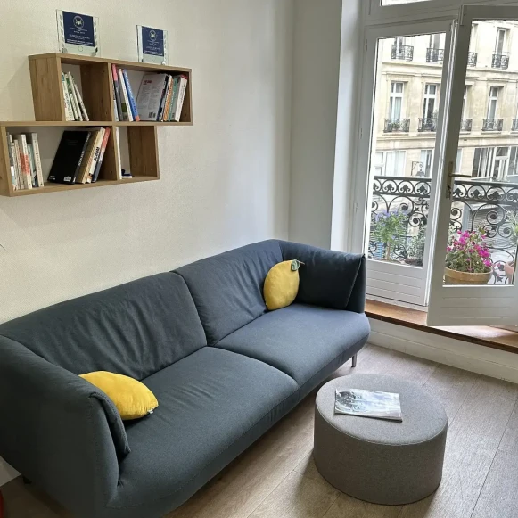 Bureau privé 40 m² 10 postes Location bureau Boulevard de Sébastopol Paris 75002 - photo 5