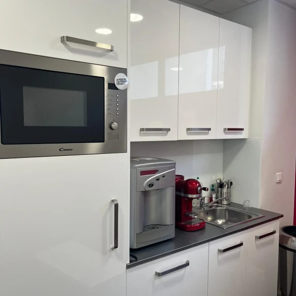 Open Space  3 postes Coworking Avenue du Général Leclerc Paris 75014 - photo 8