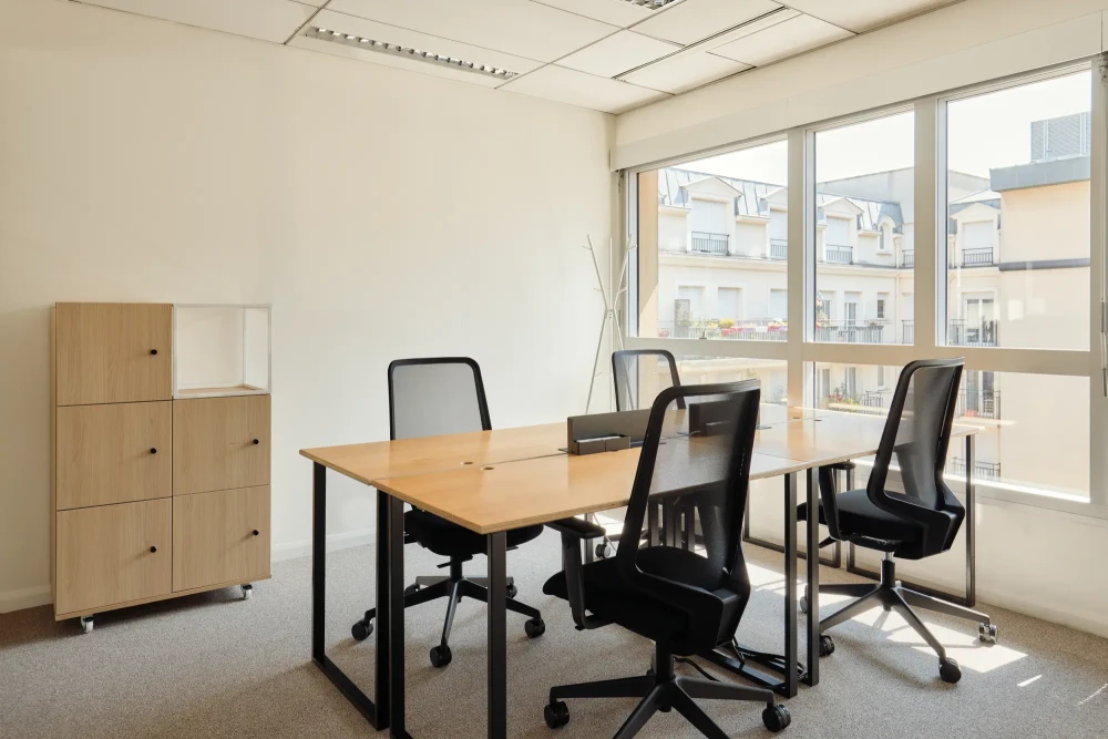Espace indépendant - 75018 - 120 postes - 51600€