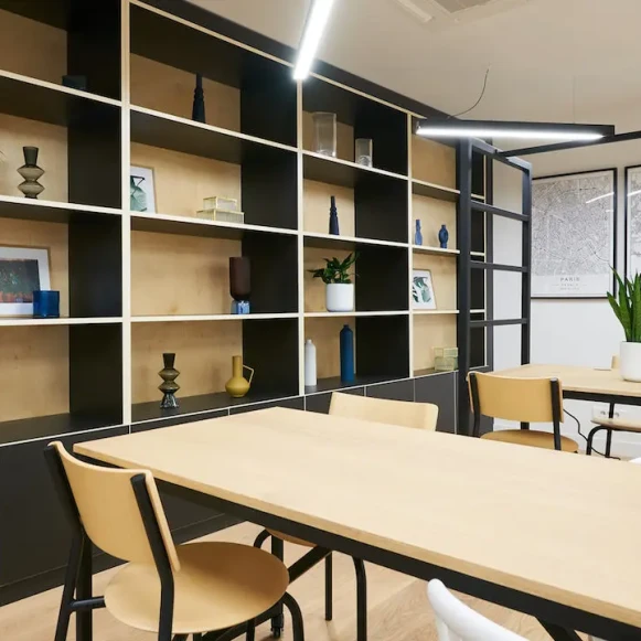 Bureau privé 89 m² 16 postes Coworking Rue Sainte-Anne Paris 75002 - photo 5