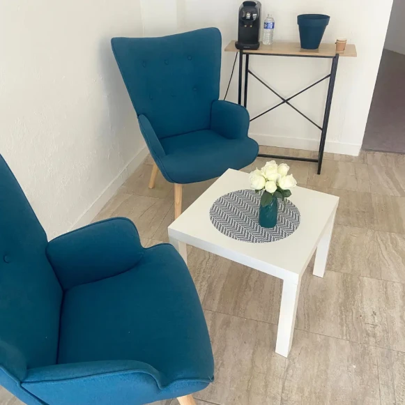 Open Space  5 postes Coworking Rue dou Fabriguié Draguignan 83300 - photo 2