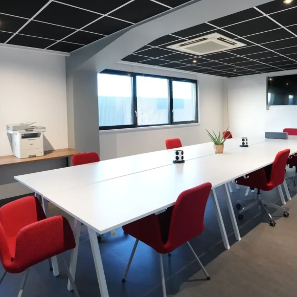Bureau privé 11 m² 2 postes Coworking Rue Jacobi-Netter Strasbourg 67200 - photo 4