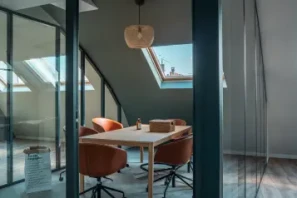 Espace indépendant - 75009 - 19 postes - 13000€