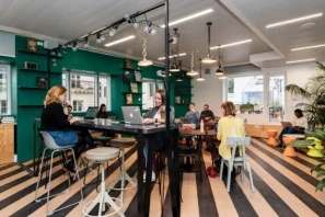 Bureau privé - 75008 - 9 postes