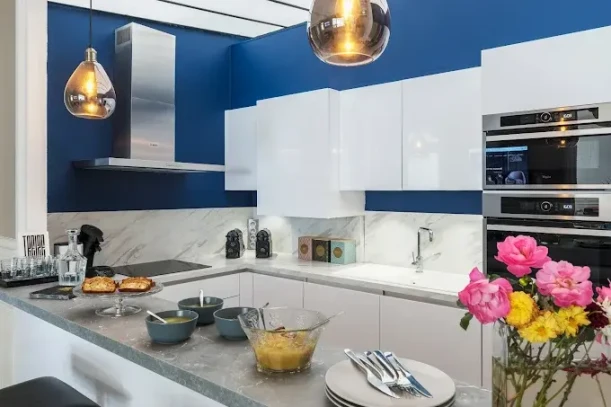 Bureau privé - 44000 - 12 postes - 2000€