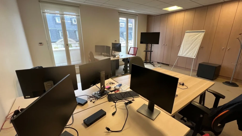 Bureau privé - 75008 - 8 postes - 5900€