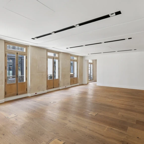 Espace indépendant 180 m² 32 postes Location bureau Rue Bergère Paris 75009 - photo 4