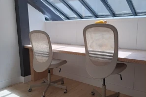 Bureau privé - 69002 - 1 poste - 450€