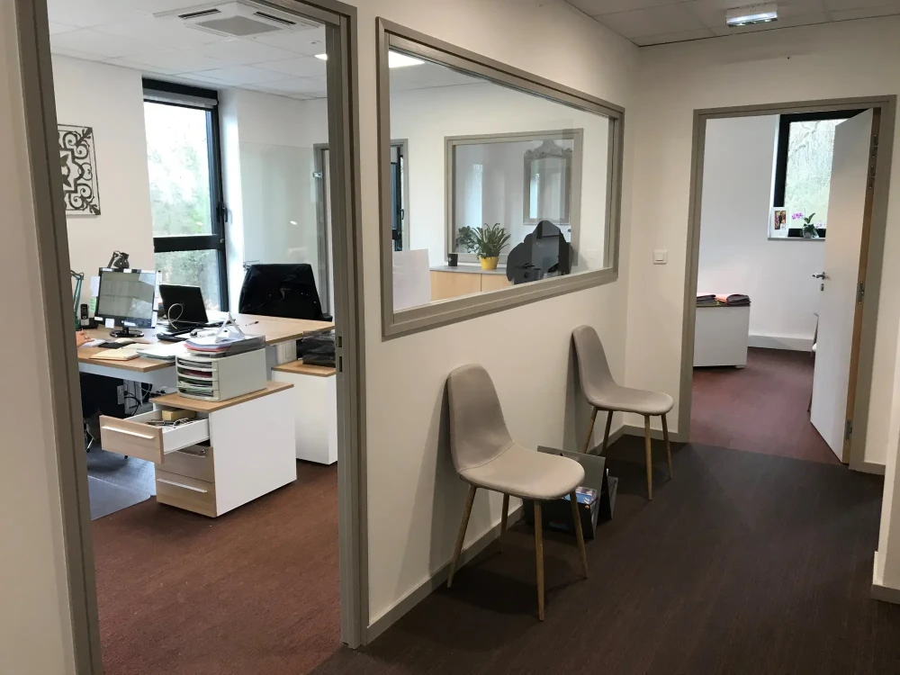 Espace indépendant - 44700 - 2 postes - 395€