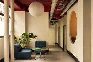 Bureau privé - 75018 - 2 postes - 890€