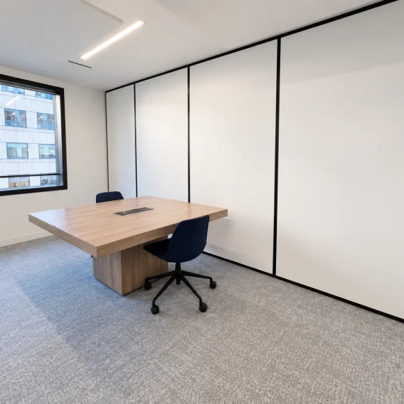 Espace indépendant 205 m² 46 postes Location bureau Avenue de l'Arche Courbevoie 92400 - photo 4