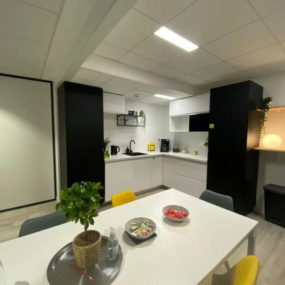 Bureau privé 12 m² 3 postes Location bureau Rue de Châtillon Rennes 35000 - photo 9