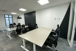 Open Space - 75012 - 9 postes - 420€
