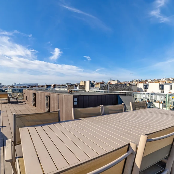 Bureau privé 12 m² 3 postes Coworking Rue de Rochechouart Paris 75009 - photo 9