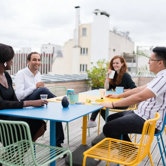 Bureau privé 26 m² 7 postes Coworking Rue Washington Paris 75008 - photo 2