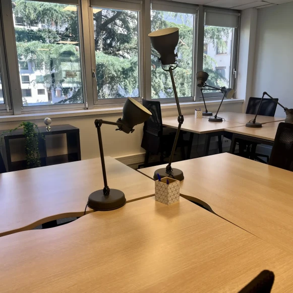 Bureau privé 7 m² 2 postes Coworking Rue des Bateliers Clichy 92110 - photo 12