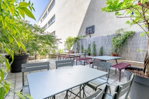 Bureau privé - 75009 - 4 postes - 1400€