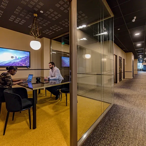 Open Space  80 postes Location bureau Avenue du Stade de France Saint-Denis 93210 - photo 11