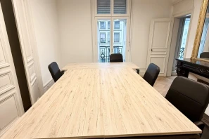 Bureau privé - 67000 - 3 postes - 870€