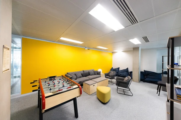 Bureau privé - 75020 - 6 postes - 3078€