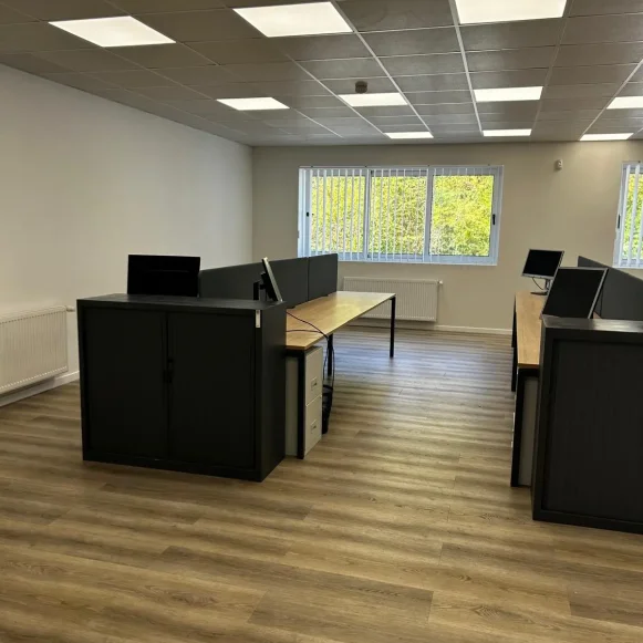 Bureau privé 120 m² 25 postes Coworking Rue Louis Ampère Neuilly-sur-Marne 93330 - photo 3