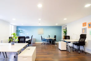 Open Space - 75002 - 14 postes - 425€