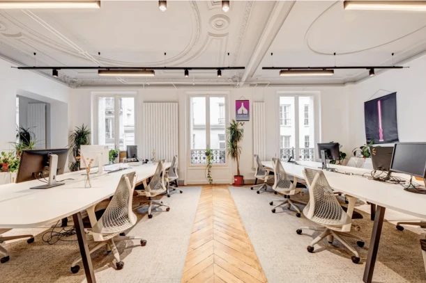 Allday Rue du Louvre