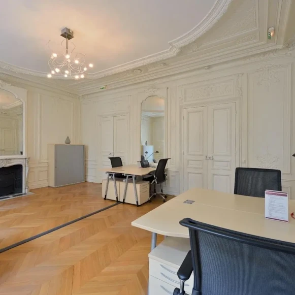 Bureau privé 72 m² 18 postes Coworking Rue de Londres Paris 75009 - photo 19