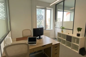 Bureau privé - 35000 - 4 postes - 1800€