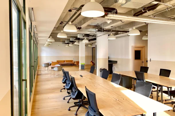 Espace indépendant - 75003 - 130 postes - 90000€