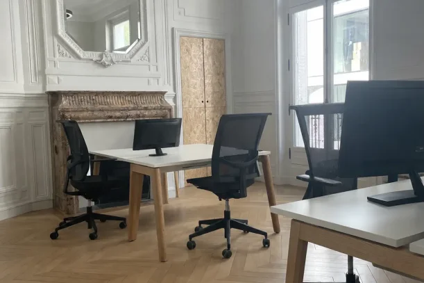 Bureau privé - 75008 - 7 postes - 3500€