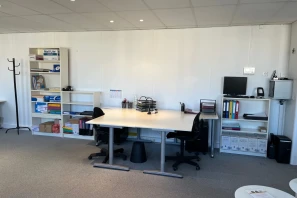 Open Space - 78400 - 4 postes - 290€