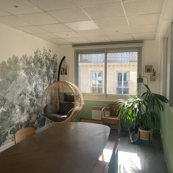 Bureau privé 80 m² 5 postes Location bureau Rue Chanzy Paris 75011 - photo 5