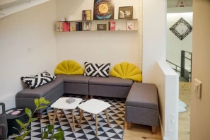 Bureau privé - 75018 - 6 postes - 1480€