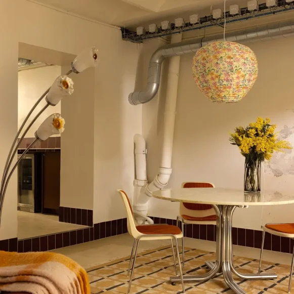 Bureau privé 14 m² 3 postes Coworking Rue Marcadet Paris 75018 - photo 1