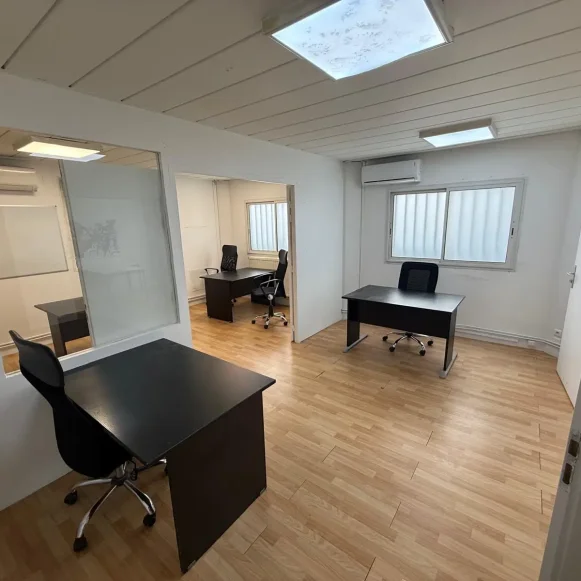 Bureau privé 120 m² 25 postes Coworking Rue Rabelais Montreuil 93100 - photo 4