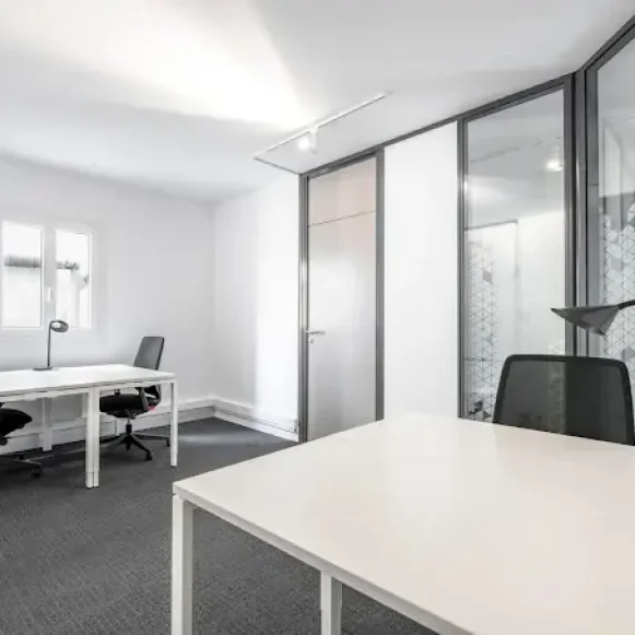 Bureau privé 7 m² 2 postes Coworking Rue Raffet Paris 75016 - photo 8