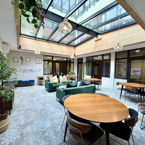 Bureau privé 75 m² 18 postes Coworking Boulevard Romain Rolland Montrouge 75014 - photo 1