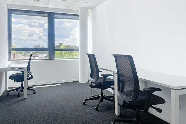 Bureau privé - 37100 - 3 postes - 1088€