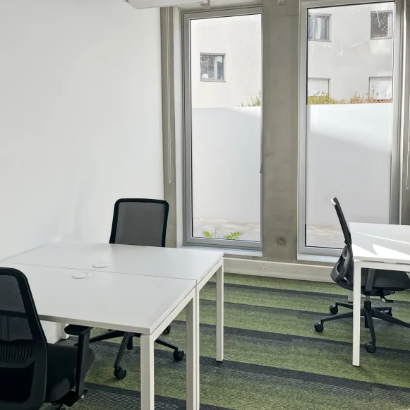Bureau privé 9 m² 3 postes Location bureau Rue Fulton Angers 49000 - photo 8