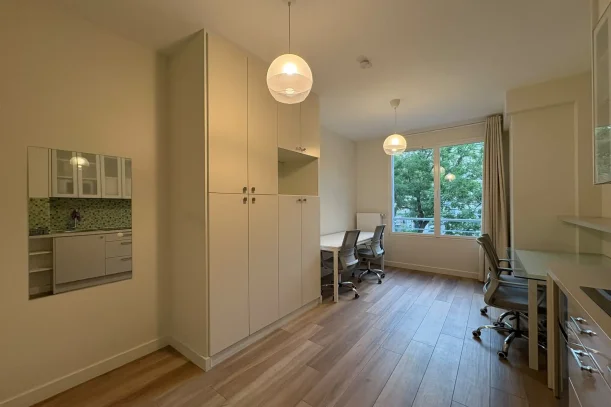 Bureau privé - 75012 - 4 postes - 1450€