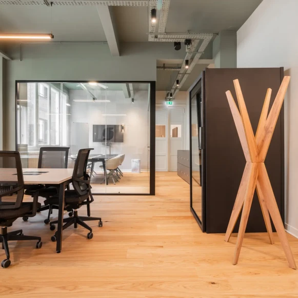 Espace indépendant 110 m² 18 postes Location bureau Rue Béranger Paris 75003 - photo 6