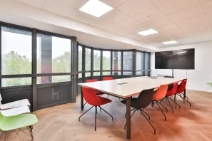 Bureau privé - 92150 - 8 postes - 1700€