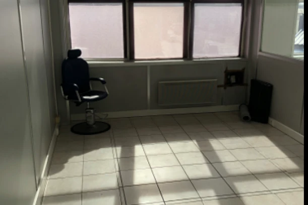 Bureau privé - 78420 - 3 postes - 750€