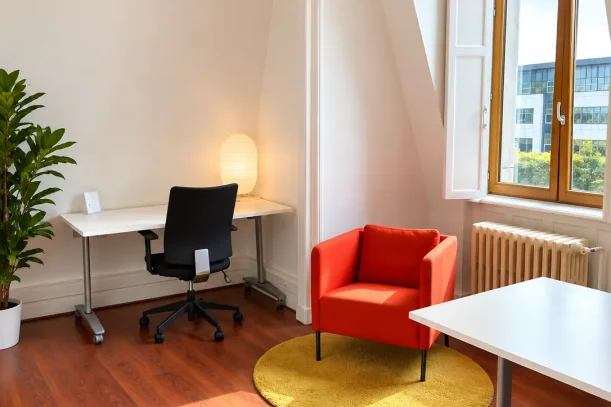 Bureau privé - 59100 - 3 postes - 965€
