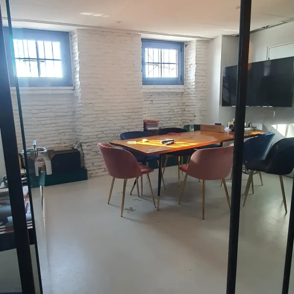 Espace indépendant 110 m² 6 postes Coworking Avenue de la Garonnette Toulouse 31000 - photo 11